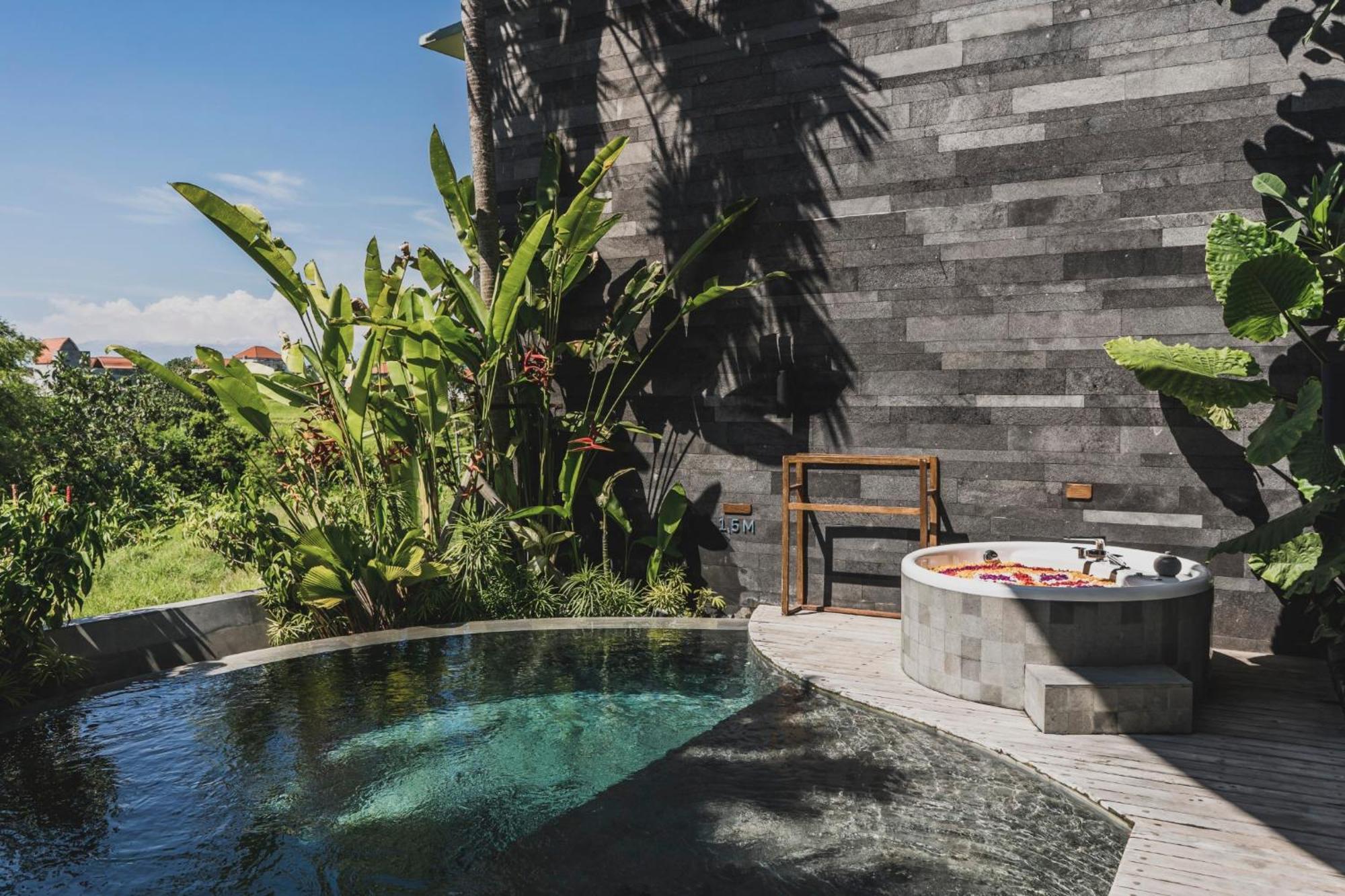 Astera Luxury Resort & Spa Canggu By Ini Vie Hospitality Luaran gambar